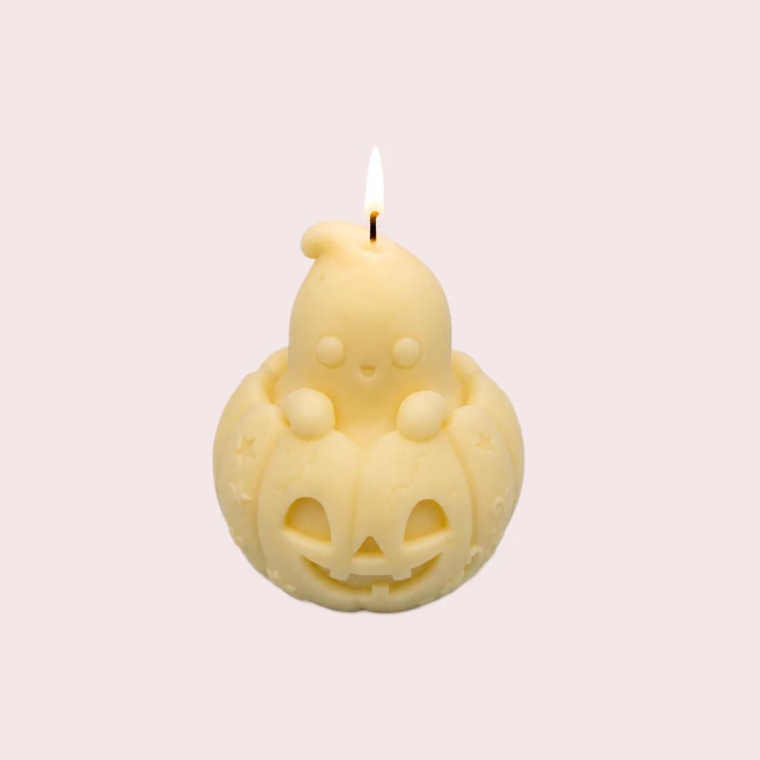 Le Fantôme des Citrouilles – Bougie Halloween en cire de soja